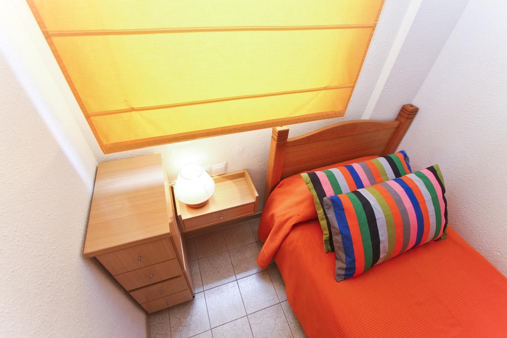 Cabo Menor 2 Planet Costa Dorada Apartment Салоу Екстериор снимка